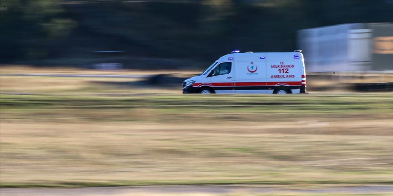 Korkunç! Odun keserken kendini kesti! Ağır yaralı olarak hastaneye kaldırıldı