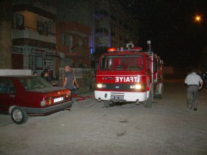 Mumla Oynayan Çocuk Evini Yakıyordu