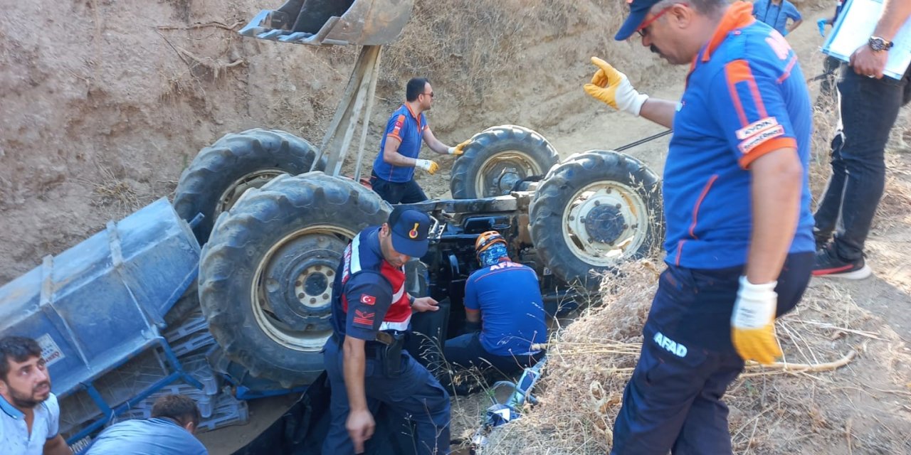 Bozdoğan’da traktör faciası! 1 ölü 6 yaralı