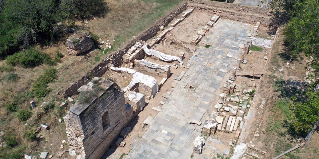 Afrodisias antik kentinde yeni keşif: Beylikler dönemine ait pazarın izleri bulundu