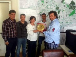 Aydınspor 1923’ten Kent Estetiği Dairesine Plaket