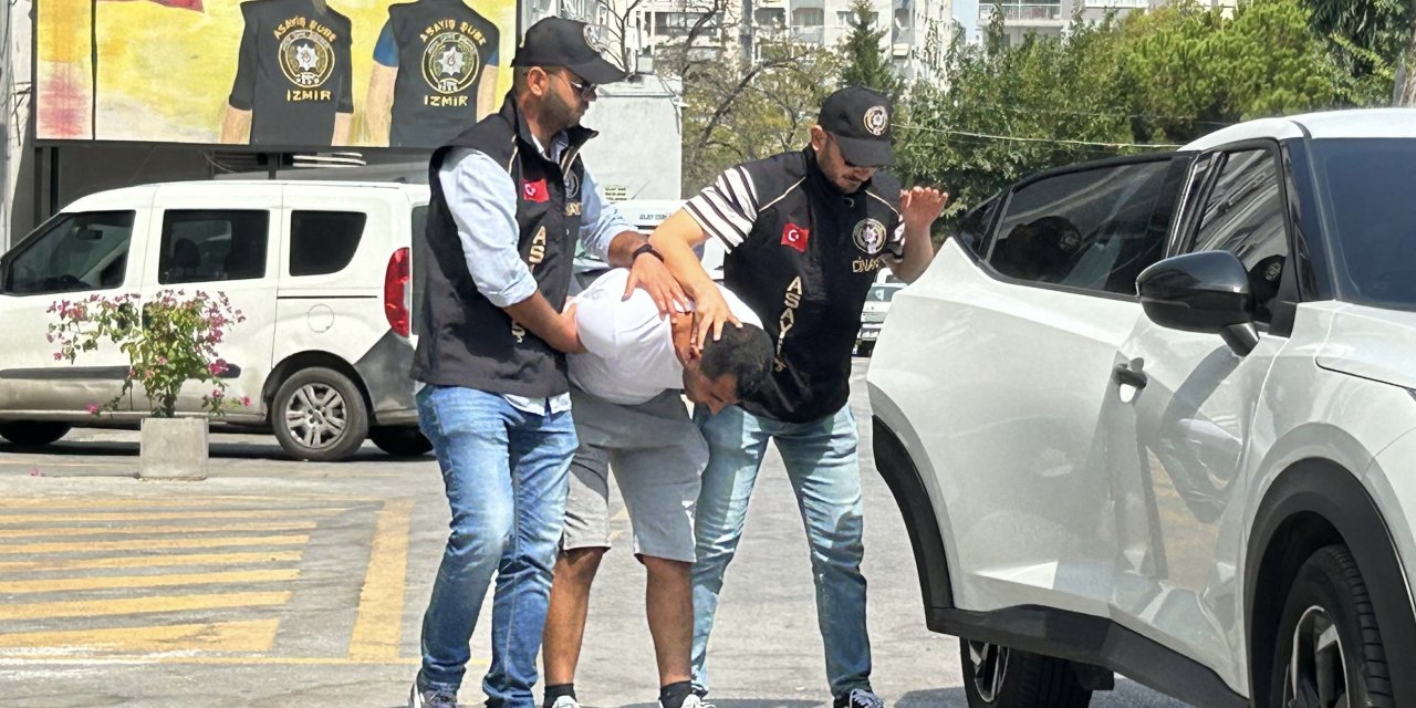 İzmir’de aynı gün 2 kişiyi öldüren, 3 kişiyi de yaralayan katil 20 yıl önce ömür boyu hapis cezası almış