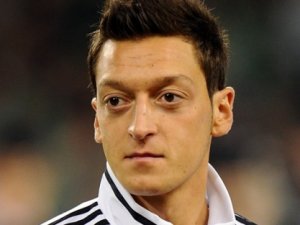 Mesut Özil, Dünya Kupası primini Gazze’ye bağışlamamış