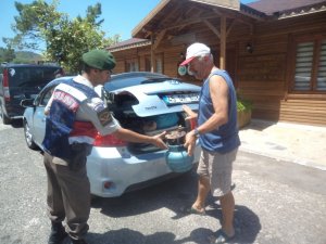 Milli Park’ta Piknik Tüpü Operasyonu Yapıldı