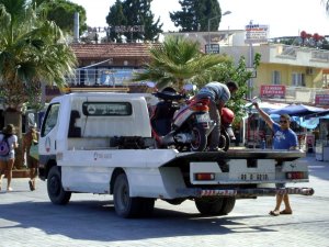 Didim'de Park İhlali Yapan Morsikletler Toplanıyor