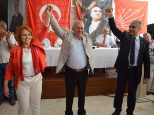 CHP'de Bayram İnci, tekrar 'Başkan' seçildi