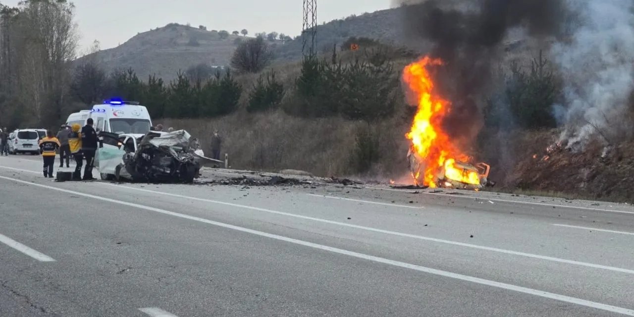 Katliam gibi kaza! Çok sayıda ölü var