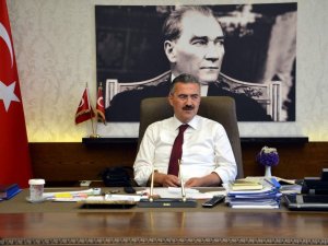 Aydın Valisi Erol Ayyıldız, Ramazan Bayramı Mesajı Yayınladı