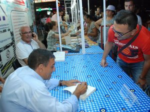 Didim Altınkum Yazarlar Festivali İlk Konuklarını Ağırladı