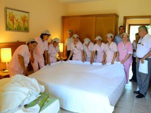 Didim’de Kat Hizmetleri Elemanı Kursu Tamamlandı