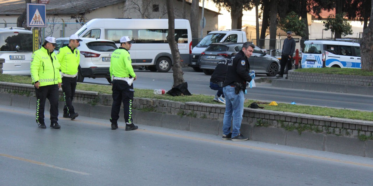 Aydın'da otomobil yayaya çarptı: Yaşlı kadın hayatını kaybetti