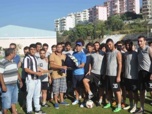 Kuşadası Gençlikspor Sezonu Açtı