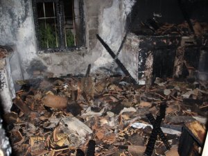 Sultanhisar’da Ev Yangını: 1 Kişi Hayatını Kaybetti