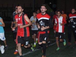 Köprülüspor Sahaya İndi