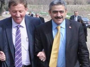 ESKİ BAŞKAN DANIŞMAN MI OLDU?