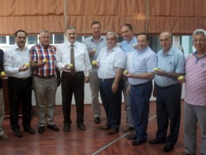 Vali Erol Ayyıldız, Aydın Ticaret Borsası’nı Ziyaret Etti
