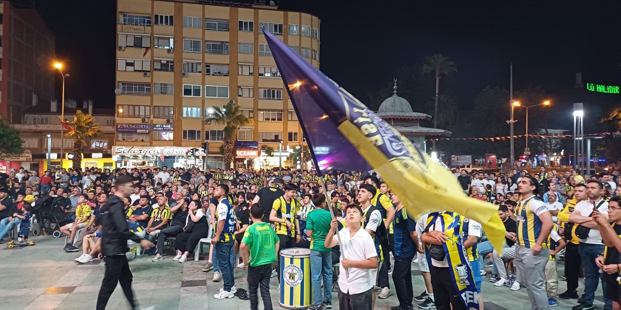 Fenerbahçe şampiyon oldu: Nazilli'de büyük coşkuyla kutlandı