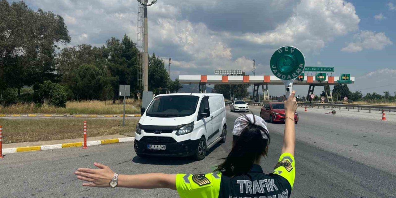 Jandarmadan bayram öncesi yol denetimi