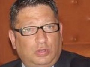 ‘Resmi yazı gelinceye kadar görevdeyiz’