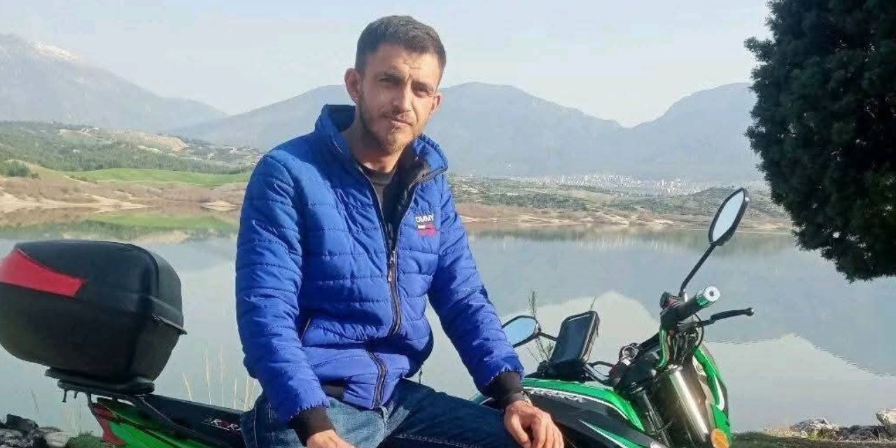 Bariyerlere çarpan genç motosiklet sürücüsü hayatını kaybetti