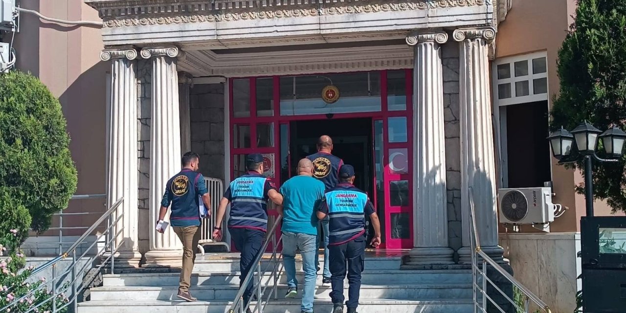 Aydın'da harita teknikeri rüşvet operasyonunda tutuklandı