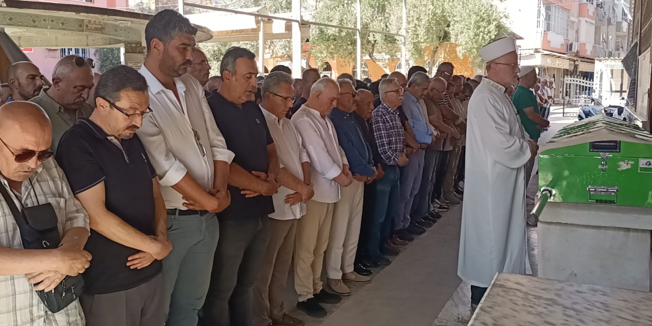 Nazilli eski belediye başkanı Esat Ergüler’in annesi son yolculuğuna uğurlandı
