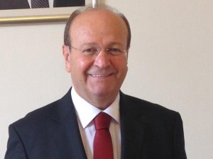 CHP'li Başkan Mesut Özakçan ölümden döndü