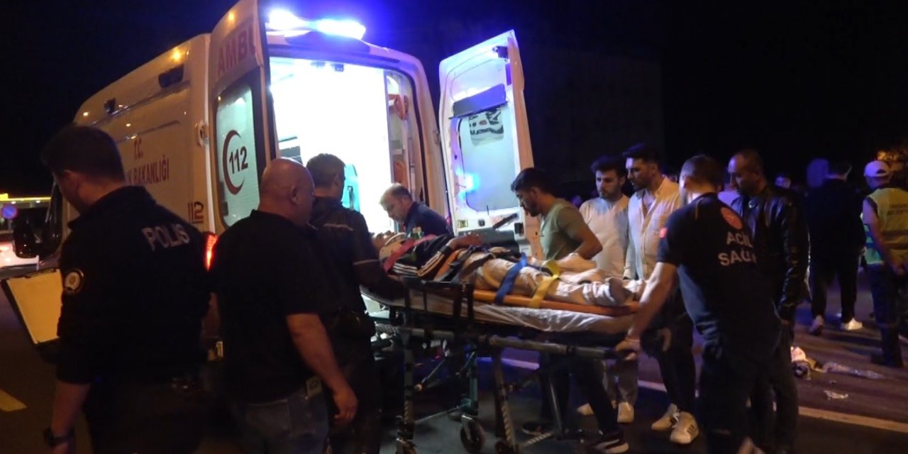 İki motosiklet çarpıştı: 2'si ağır 4 yaralı