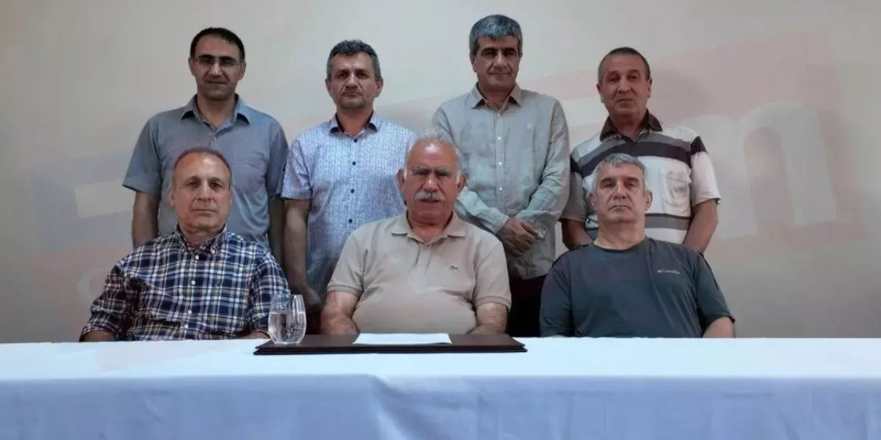 Öcalan'dan PKK'ya yeni çağrı!