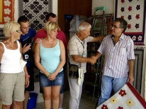 118 Turist AYTO Üyeleri ve Aydın Çarşısı'nı Gezdi