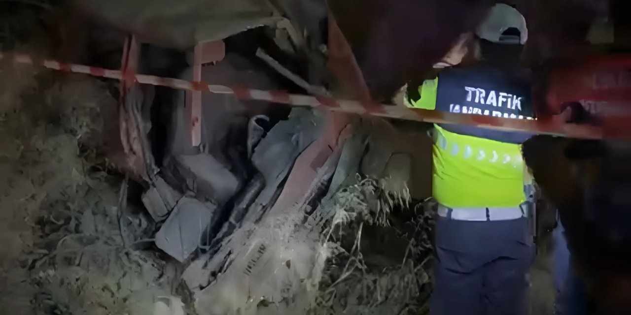 Otomobil şarampole yuvarlandı: 2 ölü