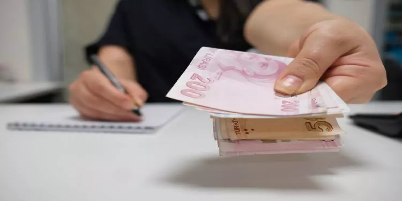 2025 emekli ve memur maaşları bugün hesapta