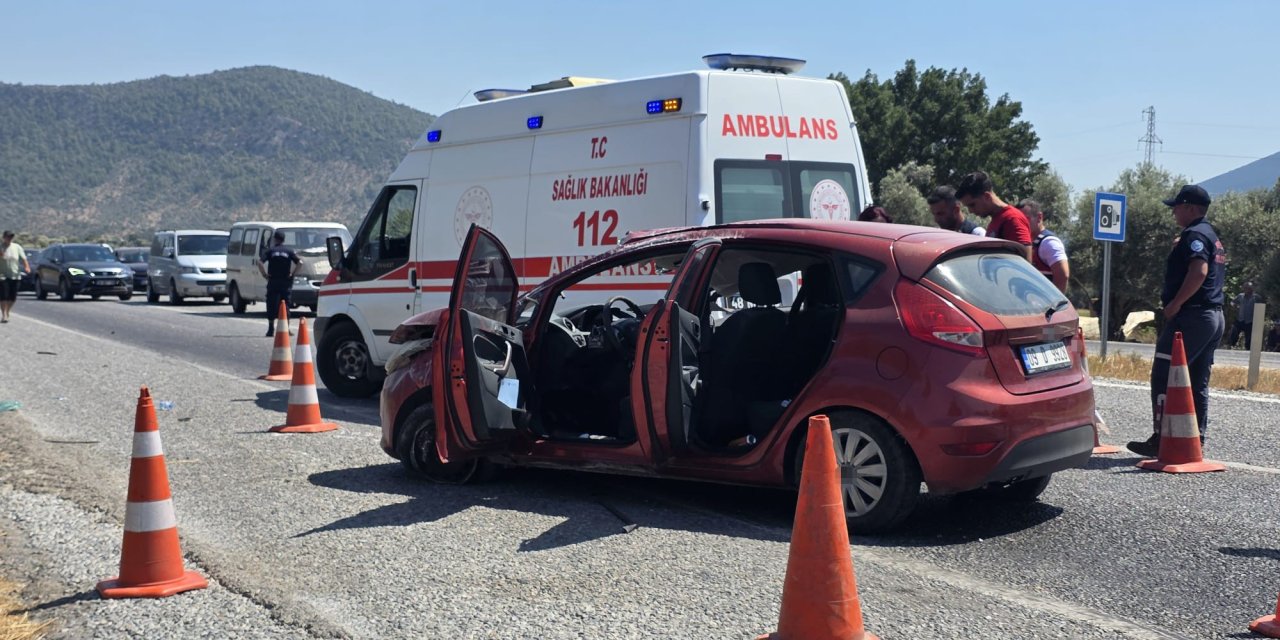 Otomobil takla attı: 1 çocuk hayatını kaybetti, 2 yaralı