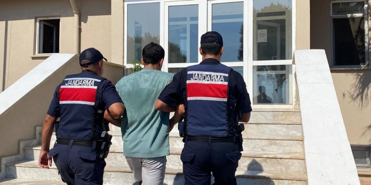 Yunanistan’a yüzerek geçmek isteyen 1 kişi yakalandı