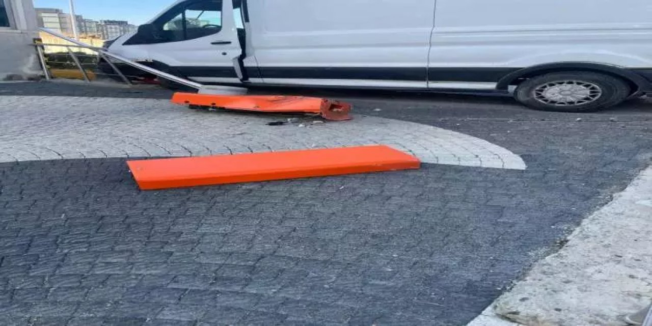 Kamyonet yolda bekleyenlere çarptı 4'ü çocuk 5 yaralı