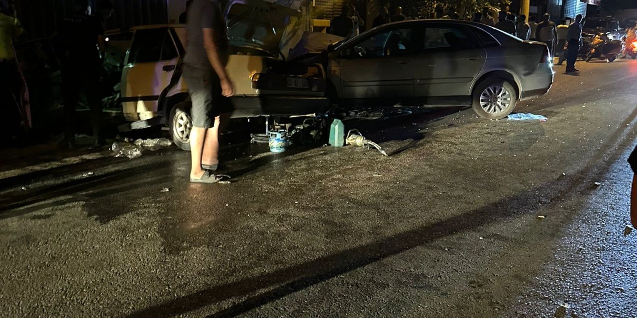 Nazilli’de feci kaza: 2’si ağır 7 yaralı!