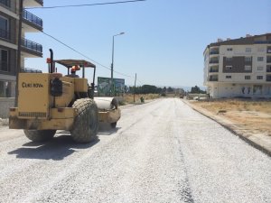 Büyükşehir, Yol Yapım ve Bakım Hamlesi Başlattı