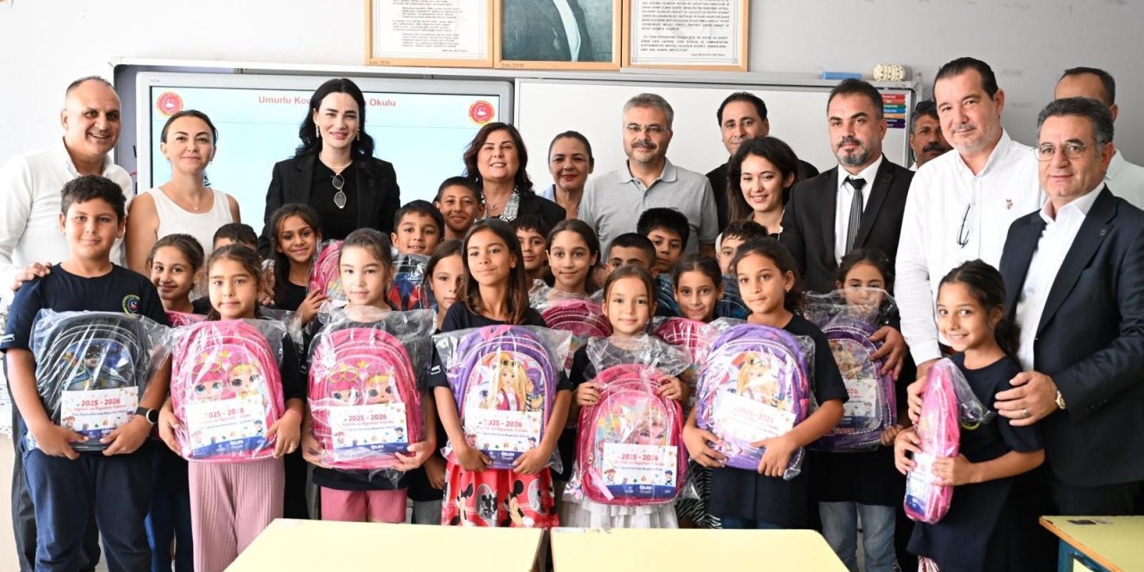 Aydın Büyükşehir'den öğrencilere okul çantası