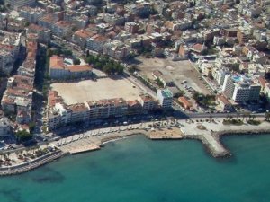 Kuşadası’nın En Değerli Arsası Paylaşılamıyor