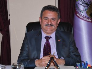 Bilgisayar Çağında Çocuklar Ağır Okul Çantasından Kurtarılmalı