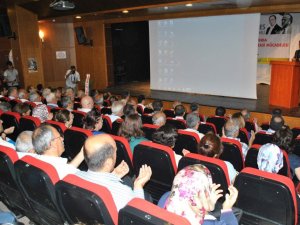 Aydınlılar Adnan Menderes’i Unutmadı