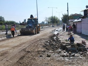 Ilıcabaşı’nda Yaralar Sarılmaya Başladı