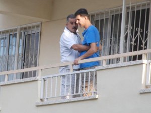 Nazilli’de 20 Yıllık Polis Memuru Cinnet Geçirdi