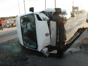 Takla Atan Araçtan Burnu Bile Kanamadan Çıktı