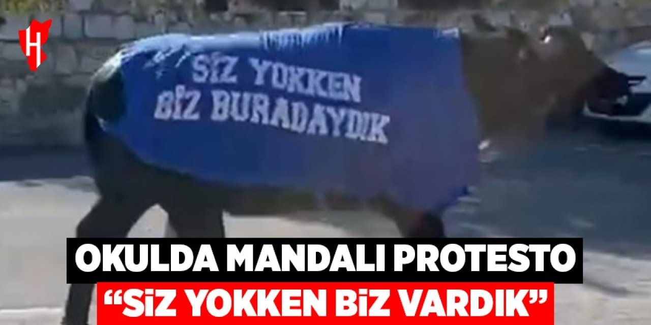 Okulda mandalı protesto: "Siz yokken biz vardık"