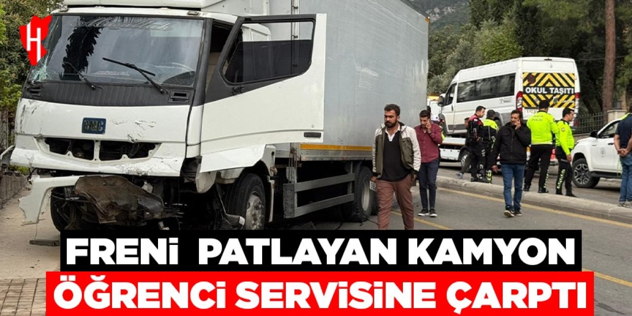 Freni patlayan kamyon öğrenci servisine çarptı: 22 yaralı