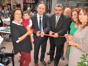 Belediye Başkanı Haluk Alıcık, İşyeri Açanları Yalnız Bırakmıyor
