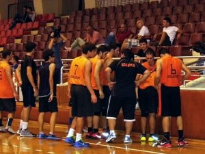 Adaspor, 9 Eylül’ü 59-45 mağlup etti