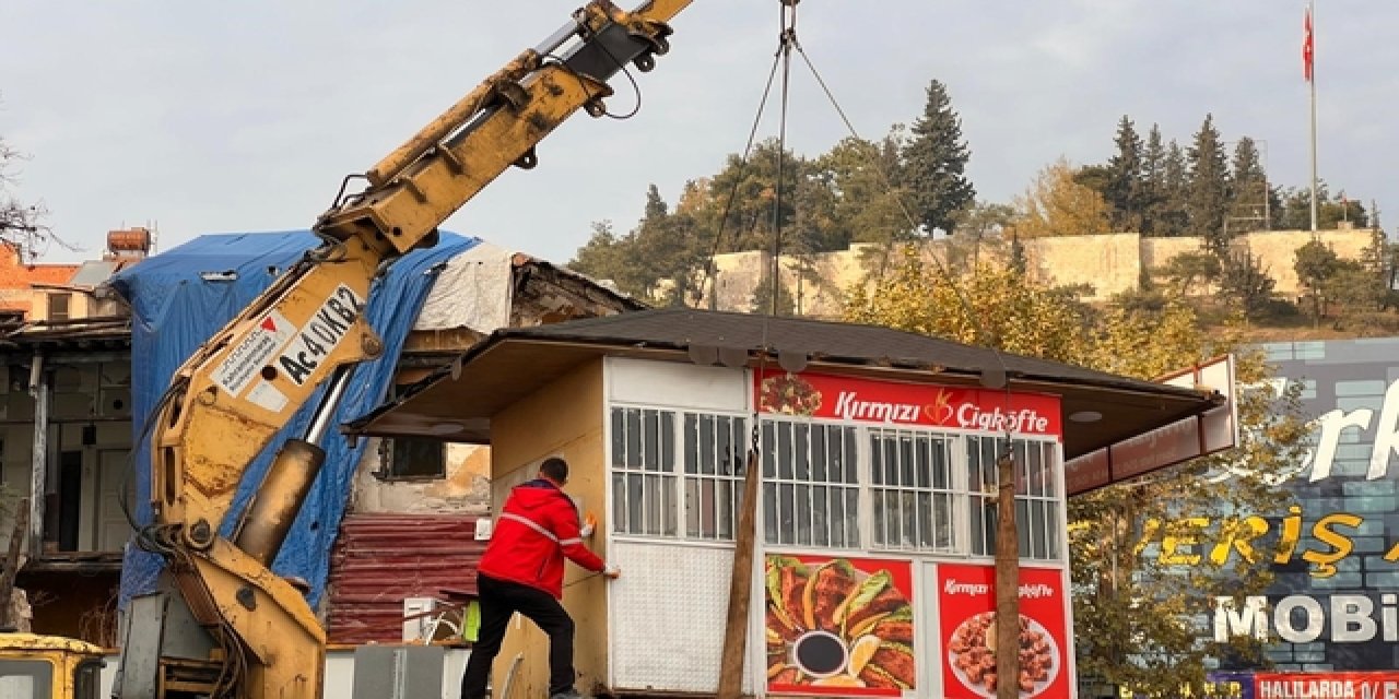 Çiğköfteye deterjan kabıyla sos döken esnafa 250 bin TL ceza: İş yeri kapatılıp kaldırıldı