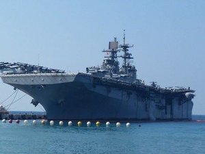 ABD Askeri Gemisi Kuşadası’nda